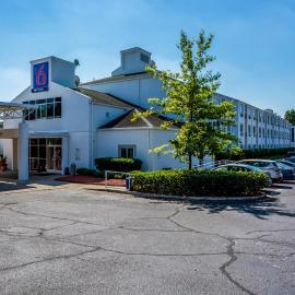 Motel 6 Fort Mill, SC - Charlotte，位于米尔堡的酒店