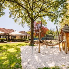 Vakantiepark de Luttenberg，位于Luttenberg的酒店