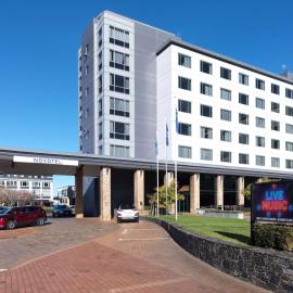 Novotel Rotorua Lakeside，位于罗托鲁瓦的酒店