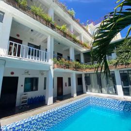 XKH（NINE STAR）APARTMENT，位于杜马格特的酒店