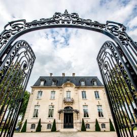 Les Suites du Champagne de Venoge，位于埃佩尔奈的酒店