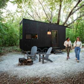 Postcard Cabins Dale Hollow Lake, Outdoor Collection by Marriott Bonvoy，位于Celina的酒店