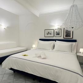CAPRI DESIGN ROOM，位于卡普里的酒店