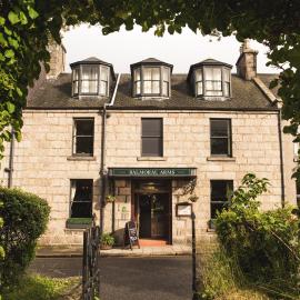 Balmoral Arms，位于巴拉特的酒店