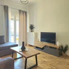 Mary's luxury apartment Nemea 2，位于Neméa的酒店