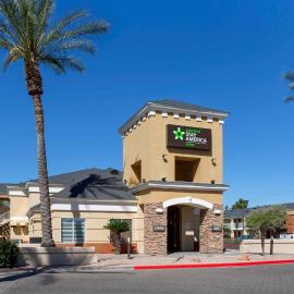 Extended Stay America Select Suites - Phoenix - Airport - E Oak St,位于凤凰城的酒店