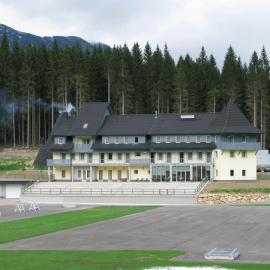Hotel Center Pokljuka，位于Goreljek的酒店