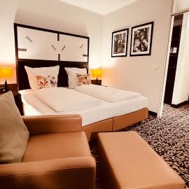 Hotel Medo Köln,位于科隆的酒店