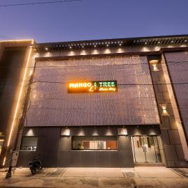 Hotel Mango Tree, Vrindavan,位于范兰德凡的酒店