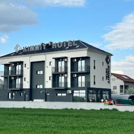 KIMMIY Garni Attic Rooms near Belgrade Airport