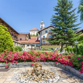 Gräfliches Hotel Alte Post,位于巴特比恩巴赫的酒店