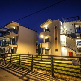 Amphipolis Deluxe Apartments，位于奥弗里安的酒店