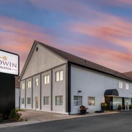 Baldwin Inn & Suites, SureStay Collection by Best Western，位于西斯普林菲尔德的酒店