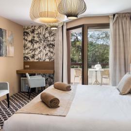Mercure Brignoles Golf de Barbaroux & Spa，位于布里尼奥勒的酒店