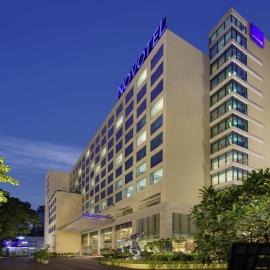 Novotel Ahmedabad，位于艾哈迈达巴德的酒店