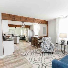 MidtermLongterm Buckroe Beach Bungalow EV chrg，位于汉普顿的酒店