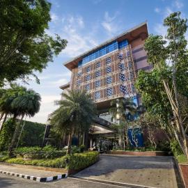 The Royal Surakarta Heritage - Handwritten Collection，位于梭罗的酒店
