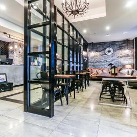 Picasso Hotel，位于东海市的酒店