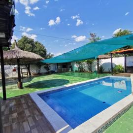 Casa mono ambiente y piscina.，位于Limpio的酒店