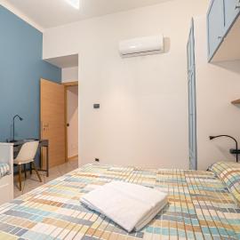 Gabry House monolocale in corte lombarda vicino Policlinico，位于蒙扎的酒店