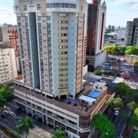 Hotel Metrópole Maringá，位于马林加的酒店