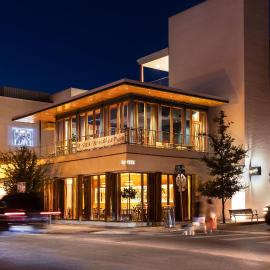 The Cabins at East Austin Hotel，位于奥斯汀的酒店