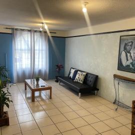 Casa cerca de Plaza de Toros de Apizaco y del Centro Deportivo de Alto Rendimiento，位于San Dionisio Yauhquemehcan的酒店