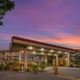 Best Western Plus Garden Court Inn,位于弗里蒙特的酒店