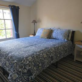 Cozy Double Room - The Unicorn Hotel，位于拉尼德洛伊斯的酒店