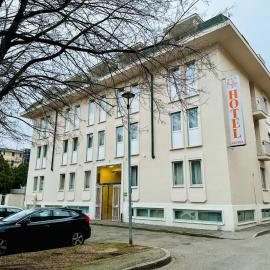 Hotel Kristall,位于科尔西科的酒店