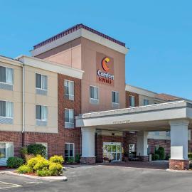 Comfort Suites Urbana Champaign, University Area，位于尚佩恩的酒店