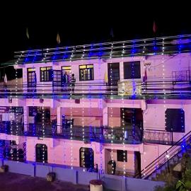 ASTHA GUEST HOUSE，位于Gopeshwar的酒店