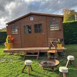 ArdennenHut on Wheels