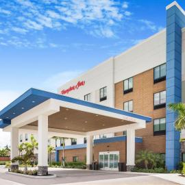 Hampton Inn Fort Myers Downtown，位于迈尔斯堡的酒店