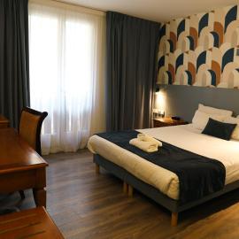 Hotel Le Bourgogne,位于埃维昂莱班的酒店