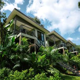KAI BAE BALCONY Hills Bungalows Koh Chang，位于Ban Phai Bae的酒店