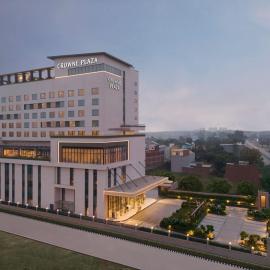 Crowne Plaza Lucknow by IHG，位于勒克瑙的酒店