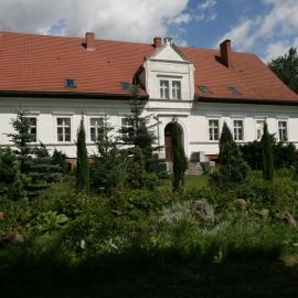 Miodowy Dwór，位于Rusinowo的酒店