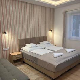 Landing Rooms Apartman，位于Üllő的酒店