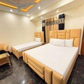 Serene Elegance Hotel，位于伊斯兰堡的酒店