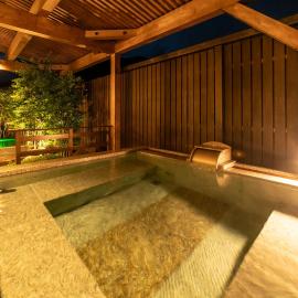 Ooedo Onsen Monogatari Premium Kinosaki，位于丰冈市的酒店