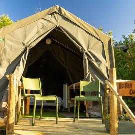 Safari Glamping Portugal Lion，位于Ventosa的酒店