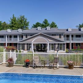 Port Inn & Suites Kennebunk, an Ascend Collection Hotel，位于肯纳邦克的酒店