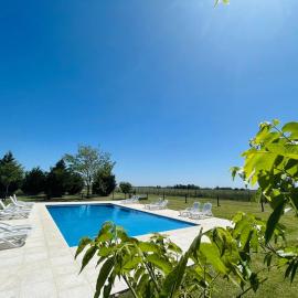 Hostel de campo La Providencia，位于洛博斯的酒店