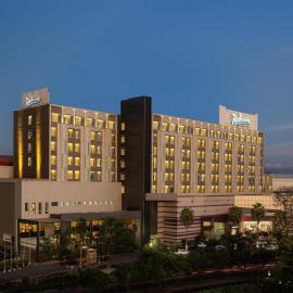 Radisson Lampung Kedaton，位于班达楠榜的酒店