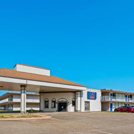 Studio 6 Hammond, LA I12 I55