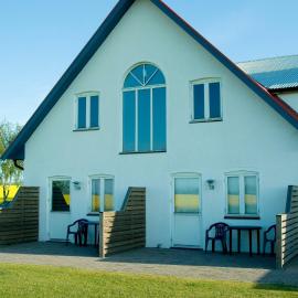 Skönadal B&B，位于Gislöv的酒店