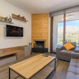Valley 2BR Apartment In Faraya，位于佛雷亚的酒店