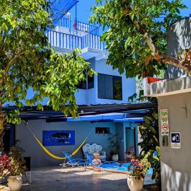 The Blue Eco Lodge，位于巴利亚多利德的酒店
