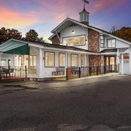 The Palmer House Resort, an Ascend Collection Hotel，位于曼切斯特的酒店